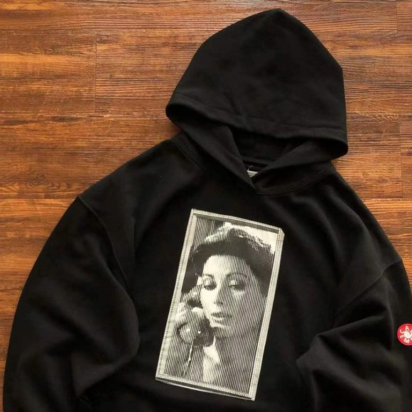 Cavermpt Black Long Sleeve Sweatshirt Portrait Hood Abstract Print - Picture 9 of 16